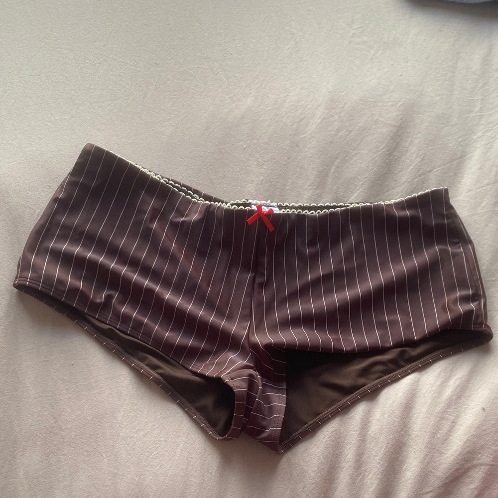 NWT edikted swim bottoms boy short swimsuit never worn